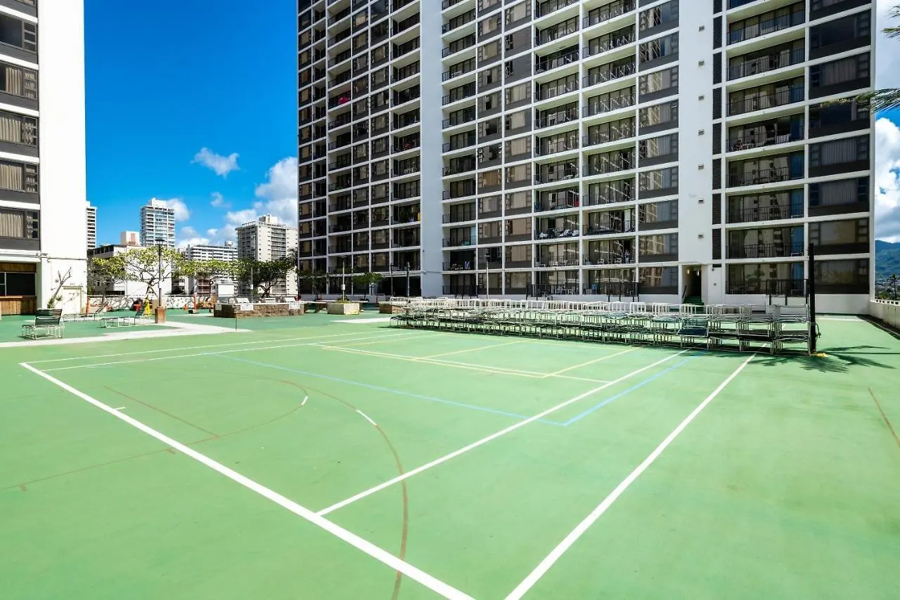 아파트 Light & Airy Waikiki Condo With Private Lanai Condo 호놀룰루 미국