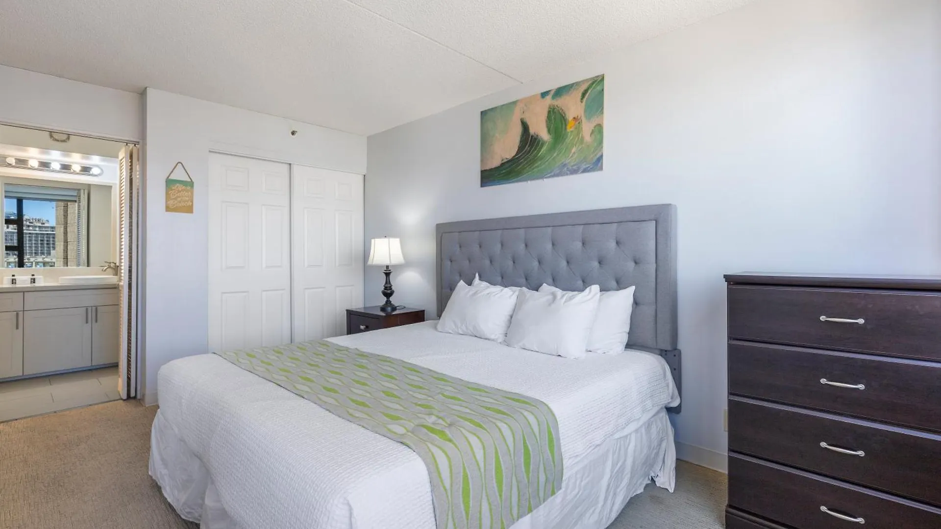 아파트 Light & Airy Waikiki Condo With Private Lanai Condo 호놀룰루