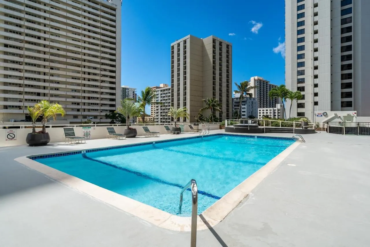 Light & Airy Waikiki Condo With Private Lanai Condo Honolulu Apartment